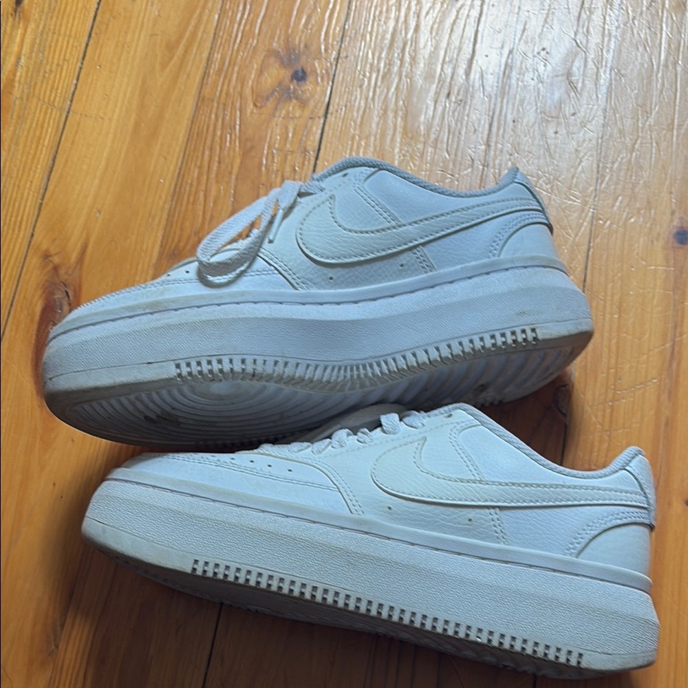 Nike White Sneakers Court Vision